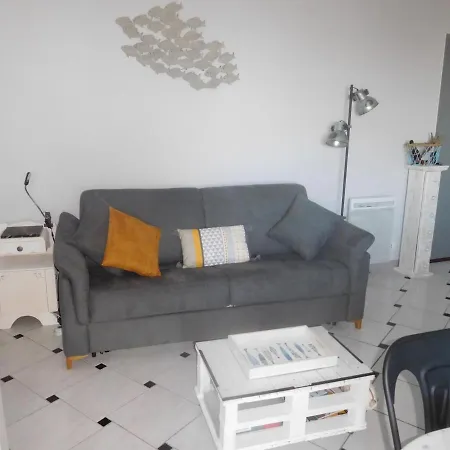 아파트 Studio Les Sables-D'Olonne, 1 Piece, 2 Personnes - Fr-1-197-459 *
